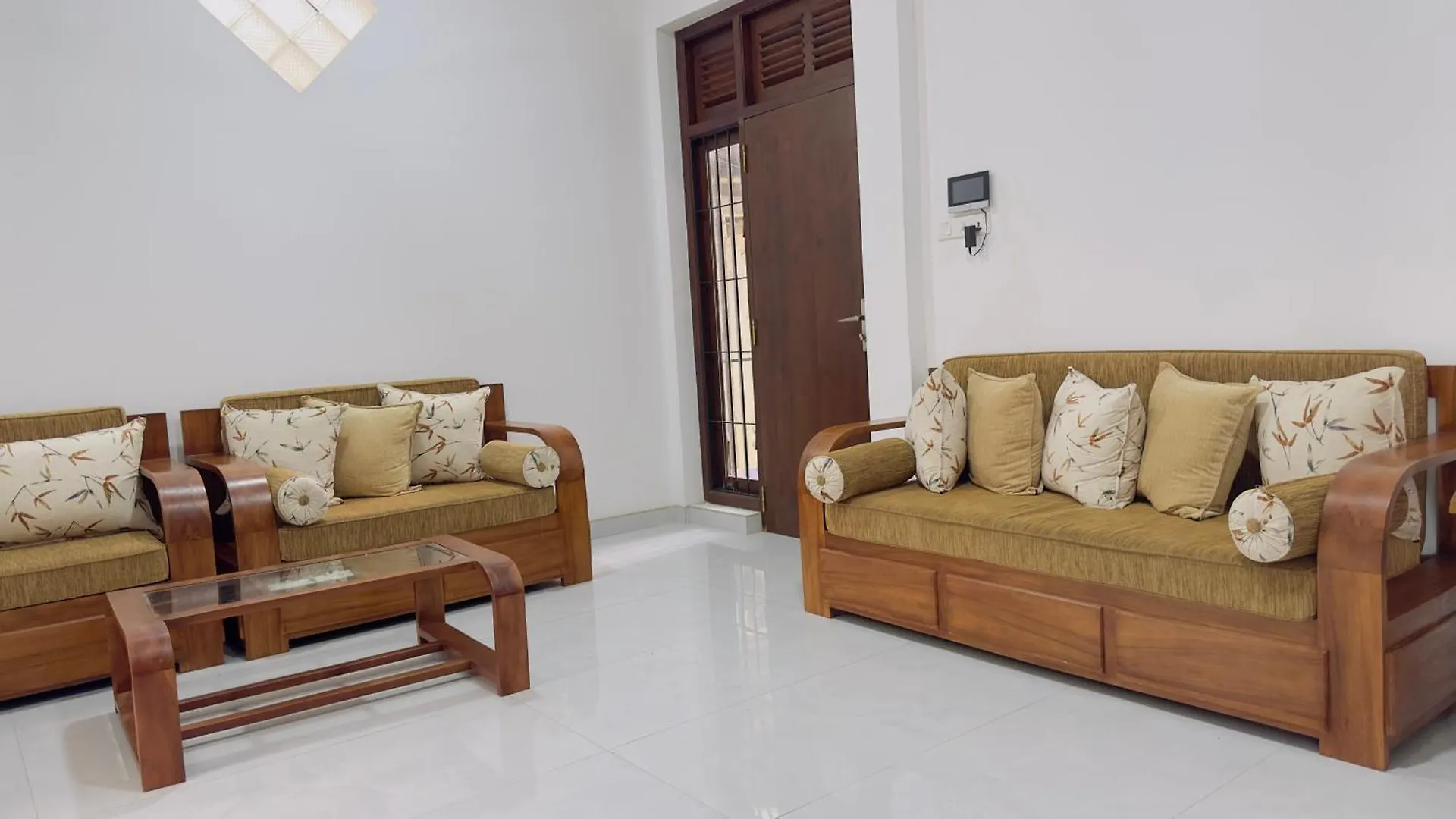 Swiss Garden Holiday Home - Elegant And Spacious At Kandy, Madawala 0*, Kandy